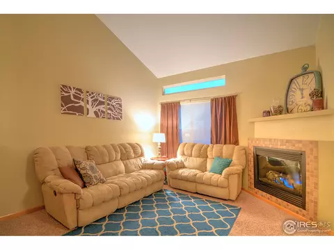 733 Apple Ct, Windsor, CO 80550 photo 2
