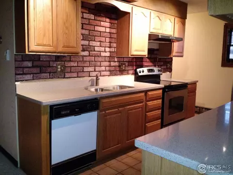 606 E Jules St, Holyoke, CO 80734 photo 4