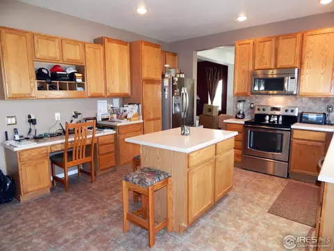 10153 Sandy Ridge Ct, Firestone, CO 80504 photo 3
