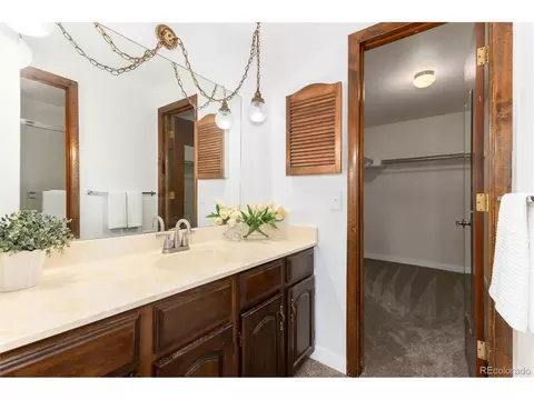 Bath - 7350 Jay St, Arvada, CO 80003 photo 2 of 4