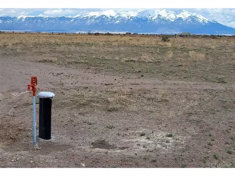 10213 Lane 1 N, Mosca, CO 81101