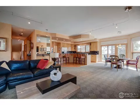 1600 W Coach Rd, Boulder, CO 80302 photo 9