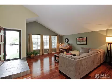 8163 Carr Cir, Arvada, CO 80005 photo 2