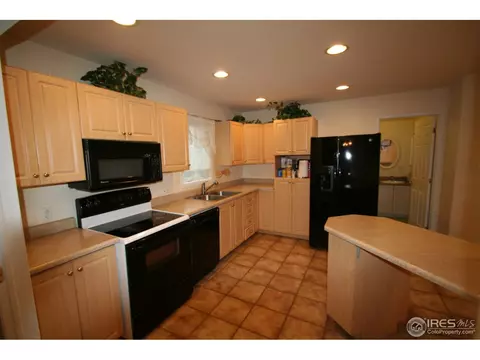 326 Brophy Ct, Frederick, CO 80530 photo 2