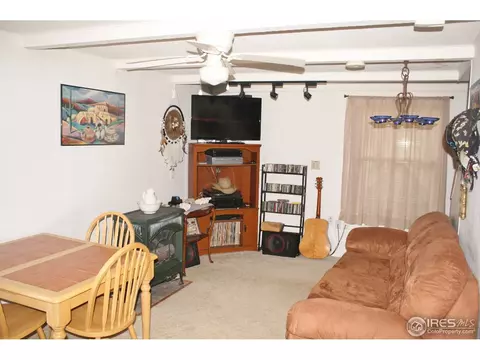 409 Gunn Ave, Berthoud, CO 80513 photo 2