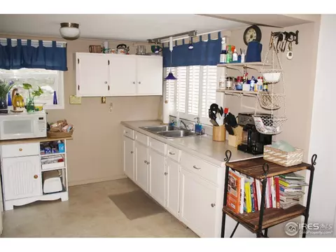 409 Gunn Ave, Berthoud, CO 80513 photo 4