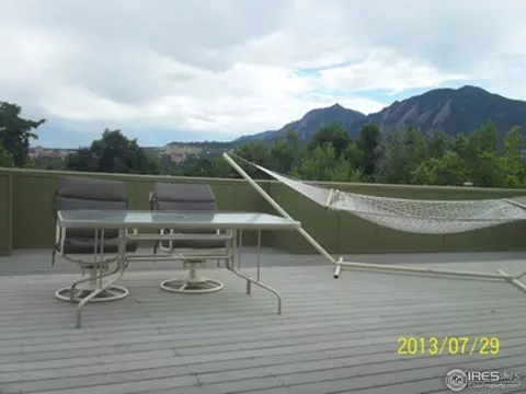 1811 Bluff St, Boulder, CO 80304 photo 2