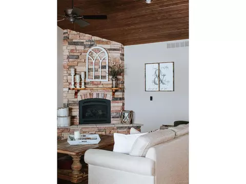6130 Bromborough Dr, Windsor, CO 80550 photo 5