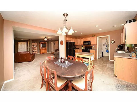 6104 E 137th Ave, Thornton, CO 80602 photo 3