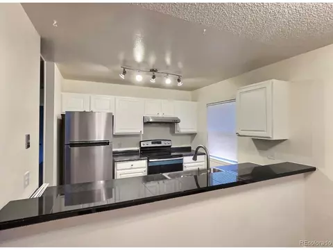 63 Macon St, Aurora, CO 80010 photo 11