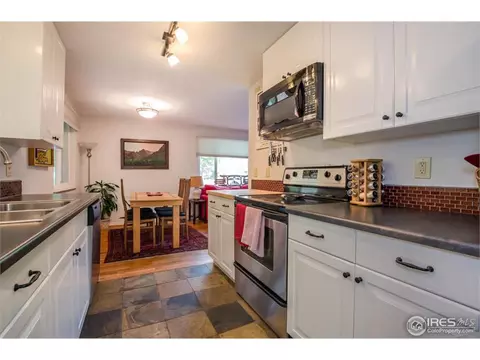 2100 Edgewood Dr, Boulder, CO 80304 photo 8