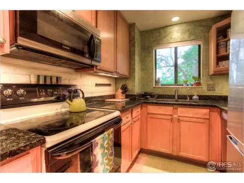 252 Spruce St, Boulder, CO 80302 photo 2