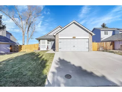 18383 E Union Dr, Aurora, CO 80015 photo 2