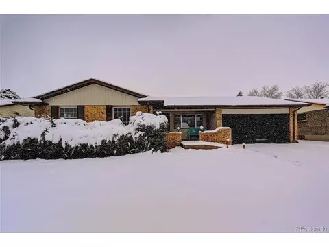 660 Jasper St, Aurora, CO 80011 photo 2