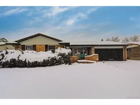660 Jasper St, Aurora, CO 80011 photo 1