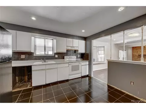 660 Jasper St, Aurora, CO 80011 photo 9