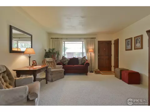 1738 Corey St, Longmont, CO 80501 photo 5