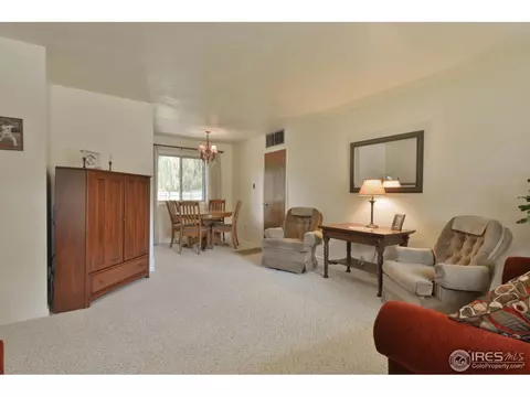 1738 Corey St, Longmont, CO 80501 photo 3