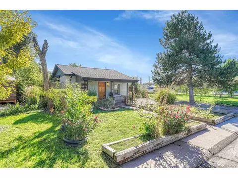 4406 S Acoma St, Englewood, CO 80110