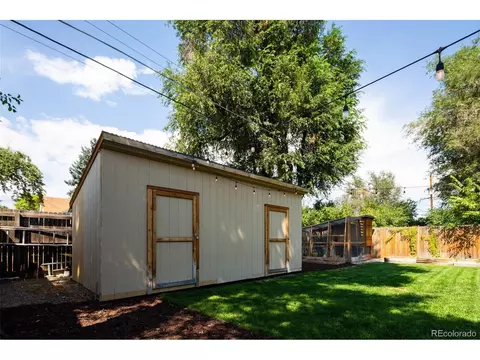 Undisclosed, Denver, CO 80207 photo 33