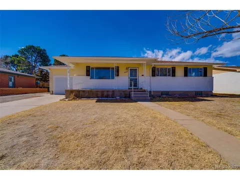 112 Cornell Cir, Pueblo, CO 81005