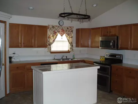 3202 Santa Fe Ave, Evans, CO 80620 photo 5