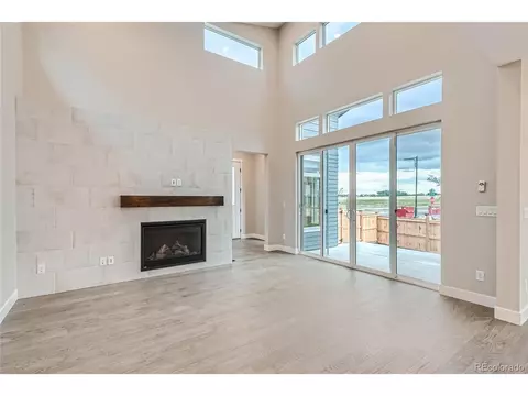 9964 E 63rd Pl, Denver, CO 80238 photo 3