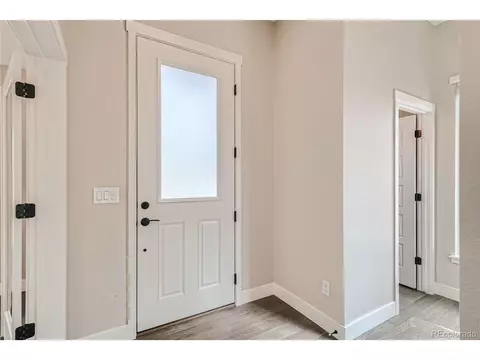 9964 E 63rd Pl, Denver, CO 80238 photo 2