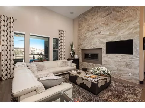 10191 Spring Green Dr, Englewood, CO 80112