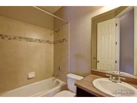 1910 Seadrift Dr, Windsor, CO 80550 photo 10