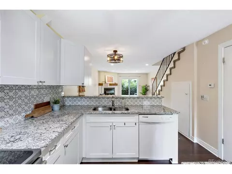 1663 S Blackhawk Way #A, Aurora, CO 80012 photo 3