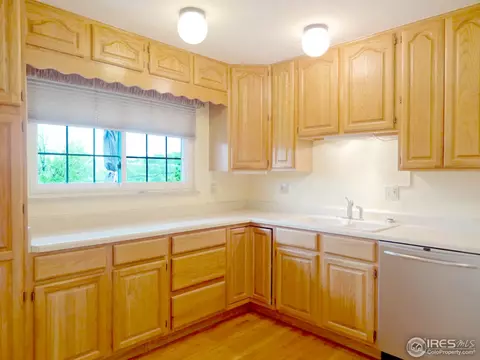 3380 Loyola Ct, Boulder, CO 80305 photo 3