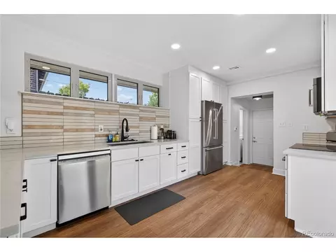 Kitchen - 5730 E 19th Ave, Denver, CO 80220 photo 2 of 8
