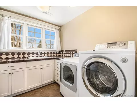 2015 Grape St, Denver, CO 80207 photo 31