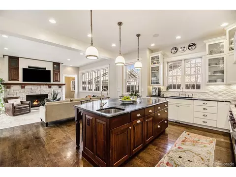 2015 Grape St, Denver, CO 80207 photo 12