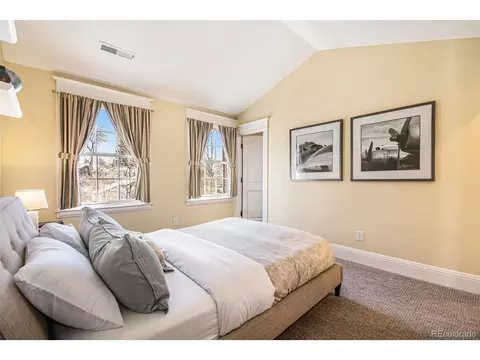 2015 Grape St, Denver, CO 80207 photo 28