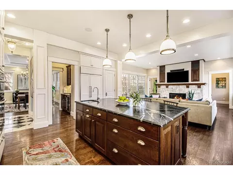 2015 Grape St, Denver, CO 80207 photo 13