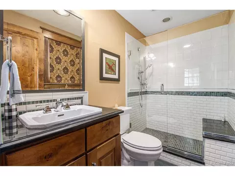 2015 Grape St, Denver, CO 80207 photo 18