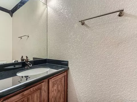 5553 Jasper St, Denver, CO 80239 photo 13