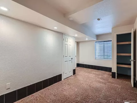 5553 Jasper St, Denver, CO 80239 photo 24