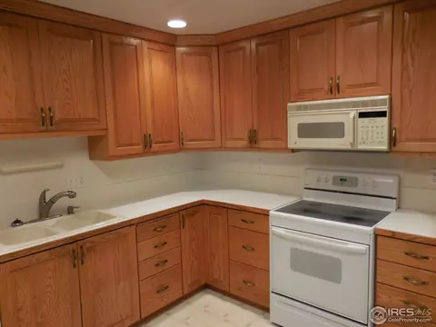 2216 20th Ave, Greeley, CO 80631 photo 5