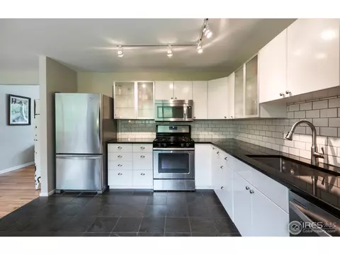 2000 Edgewood Dr, Boulder, CO 80304 photo 7