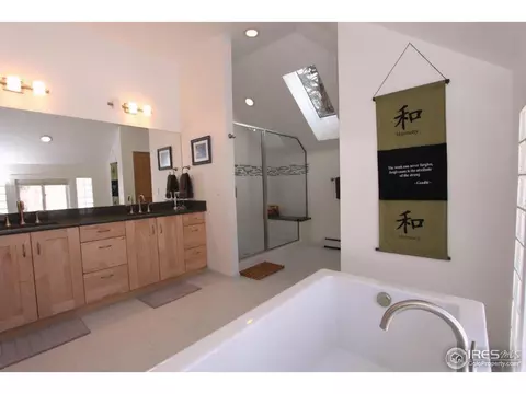 811 Hawthorn Ave, Boulder, CO 80304 photo 17