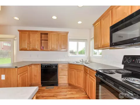 462 Frontier Ln, Johnstown, CO 80534 photo 10