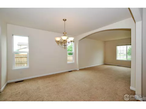 462 Frontier Ln, Johnstown, CO 80534 photo 4