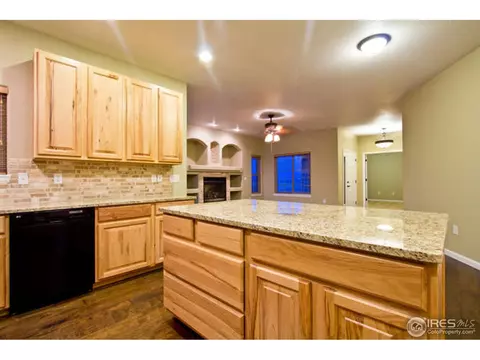 44882 E Iliff Trl, Bennett, CO 80102 photo 12