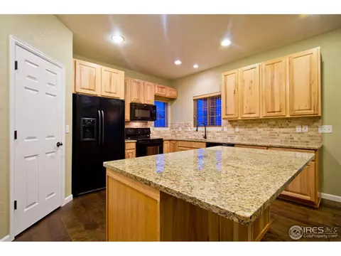 44882 E Iliff Trl, Bennett, CO 80102 photo 11