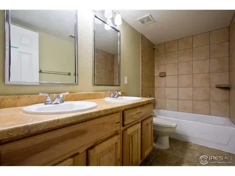 44882 E Iliff Trl, Bennett, CO 80102 photo 21