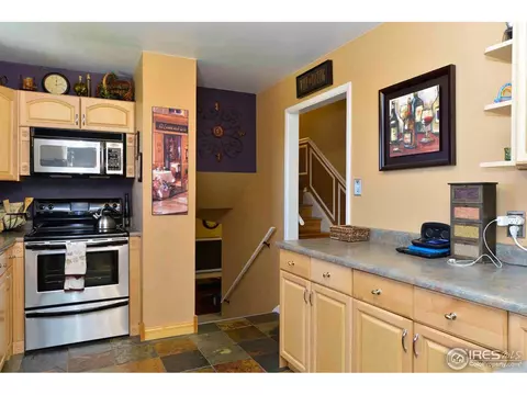1301 E 119th Pl, Northglenn, CO 80233 photo 6