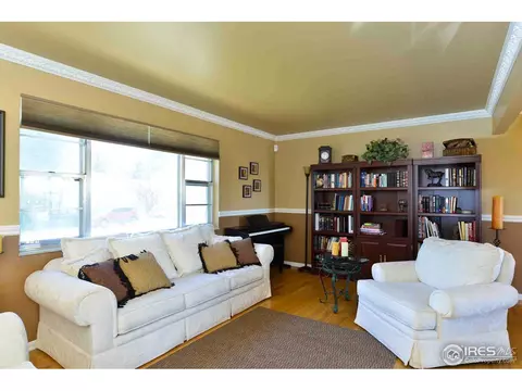 1301 E 119th Pl, Northglenn, CO 80233 photo 3